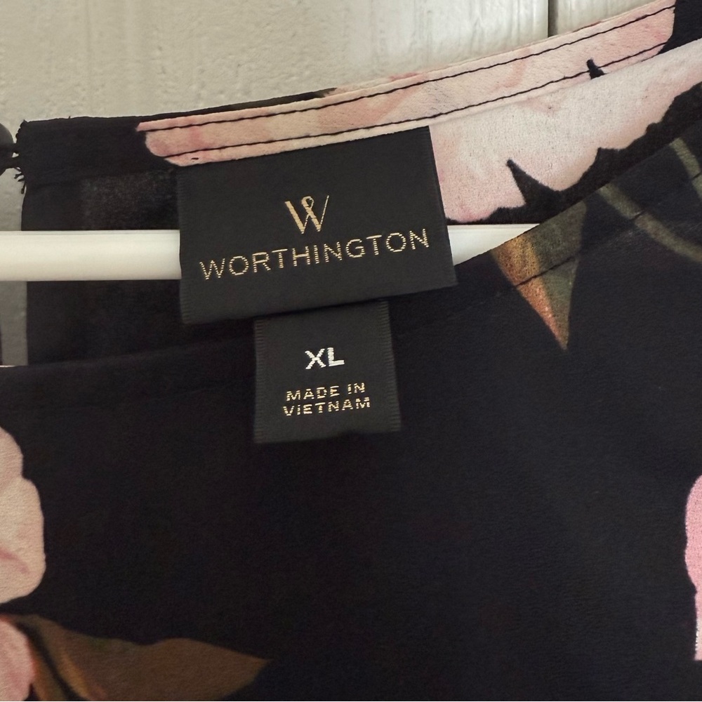 Worthington Floral Black Blouse Sz XL - Picture 3 of 6